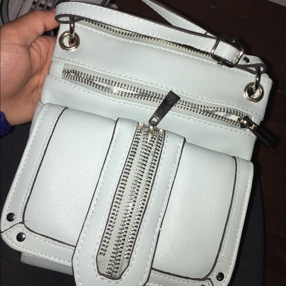 Light blue/green purse - Picture 5 of 5